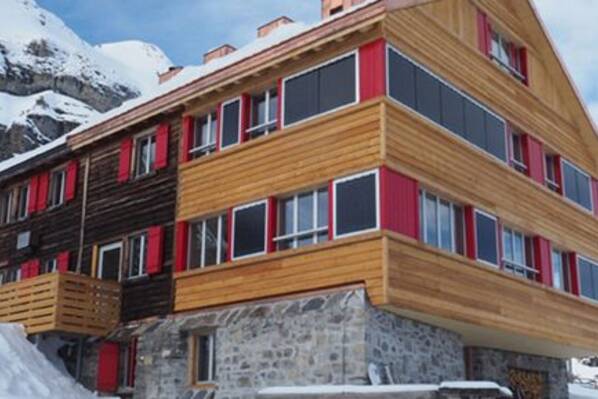 Extension de la cabane Lämmeren