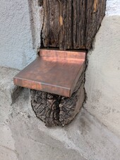 Die strassenseitige Fassade ist energetisch wie schallschutztechnisch ertüchtigt.